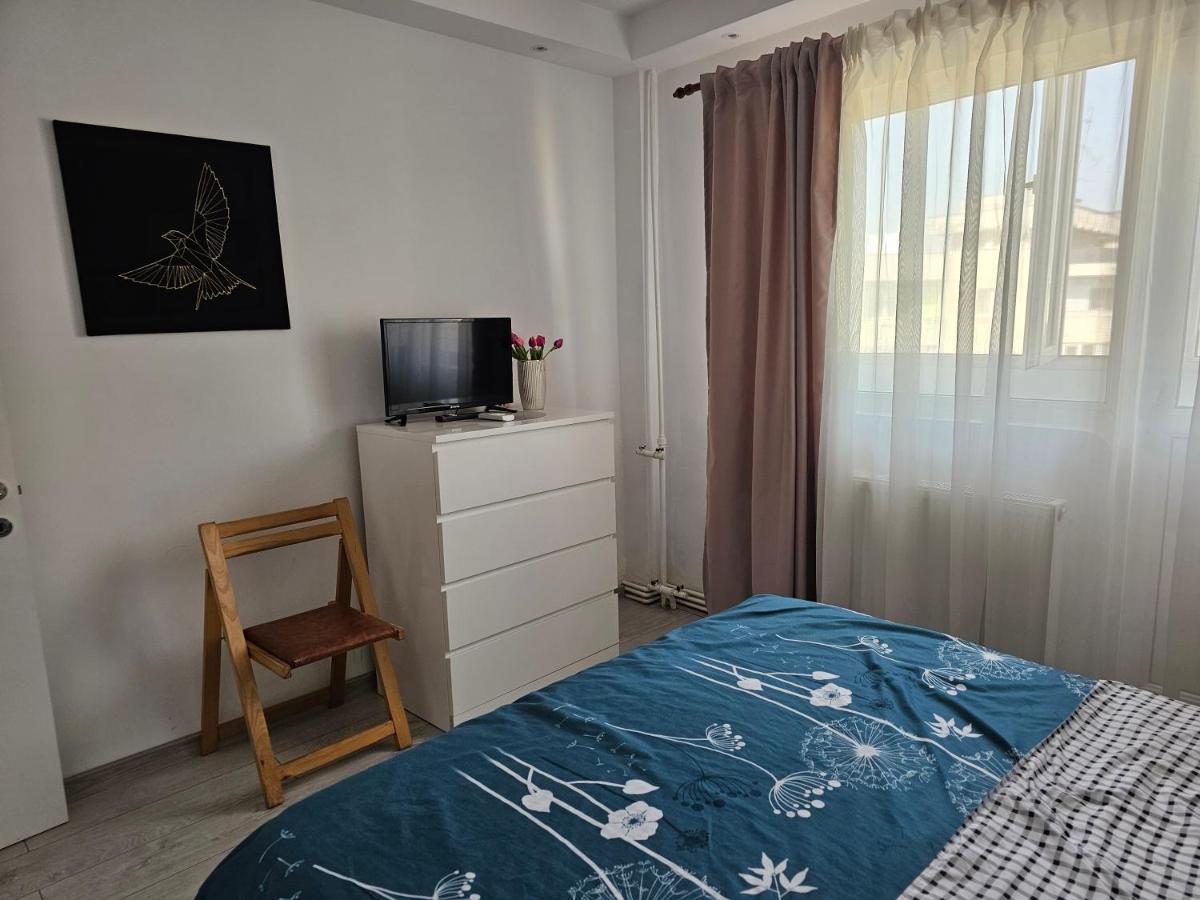 Apartament Near The Park Two Rooms Bukarest Exterior foto