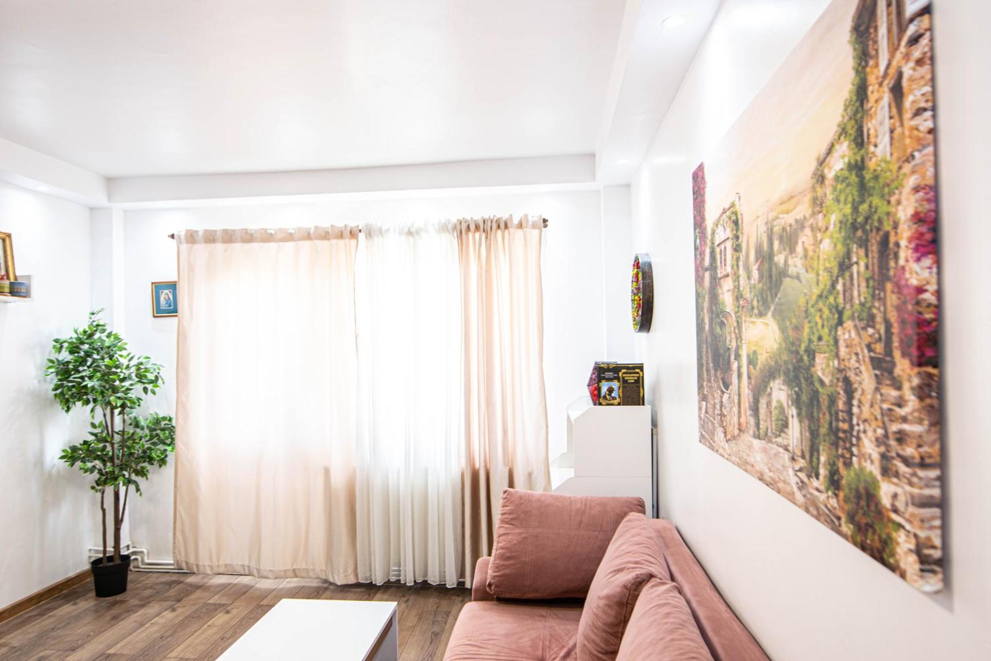 Apartament Near The Park Two Rooms Bukarest Exterior foto