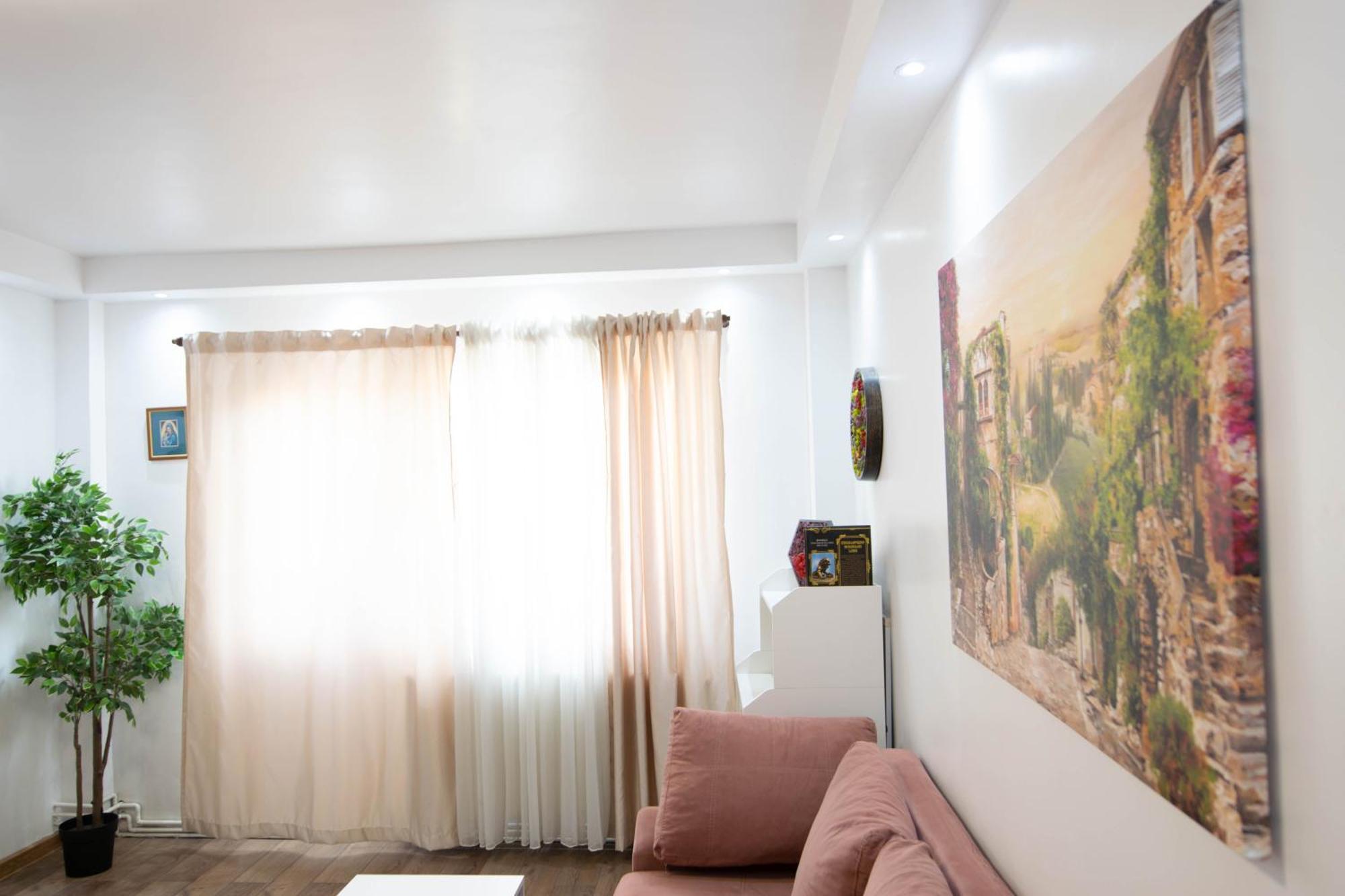 Apartament Near The Park Two Rooms Bukarest Exterior foto